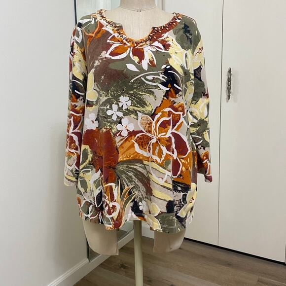 Samantha Grey Floral Woman' s Pullover  Print 3/4 Sleeve Blouse Size Large - Picture 1 of 6